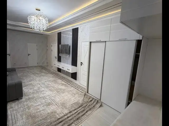 2-комн. квартира, 14 этаж, 100м², Сомони, Душанбе