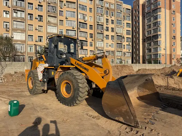 Погрузчик LiuGong 856H, Душанбе
