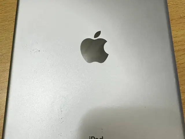 Планшет IPad air, Худжанд