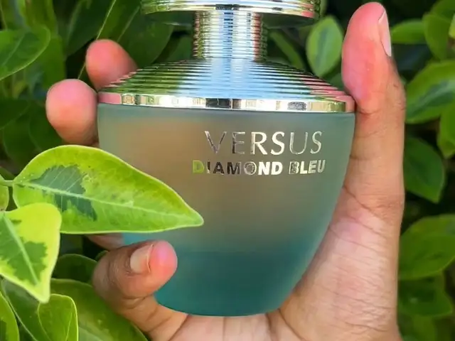 Духи Versus Diamond Blue Original EAU de Parfum 100 mlg, Худжанд
