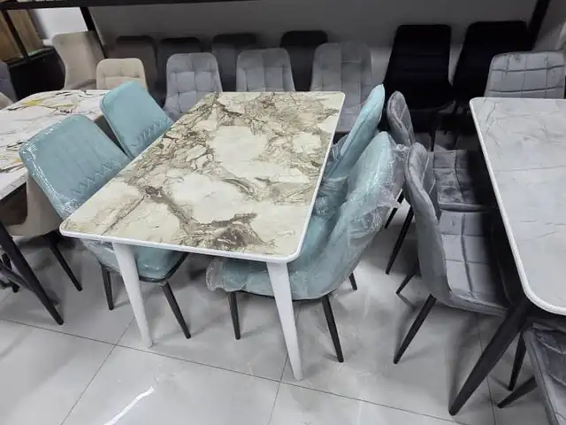 Стол и стулья, Душанбе