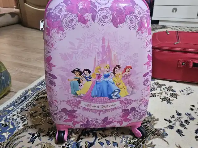 Чемодан, Душанбе