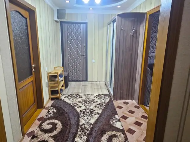 2-комн. квартира, 2 этаж, 55м², 18мкр, Хуҷанд