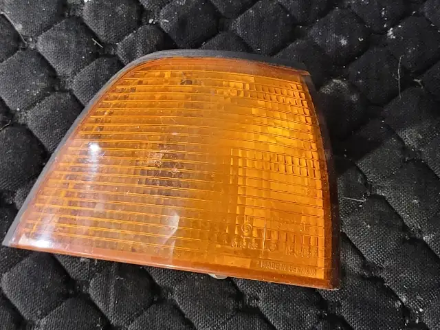 Поворотник от BMW, Худжанд