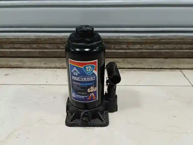 Домкрат 12тон, Душанбе
