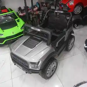 Детский электромобиль, Душанбе