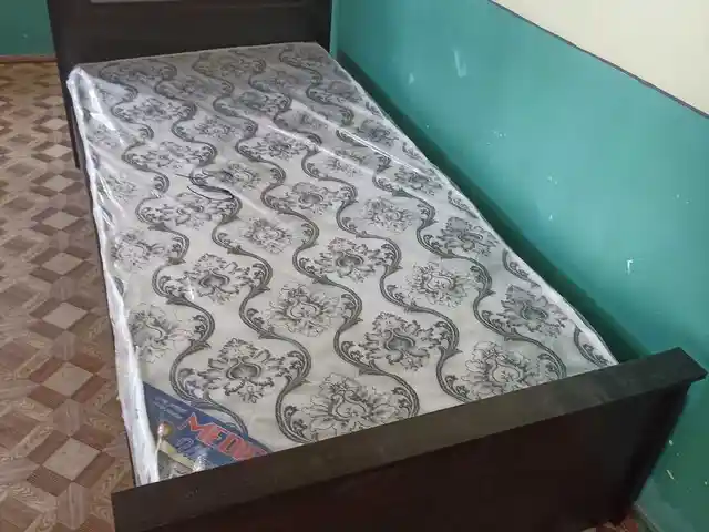 Кровать с Медицинским матрасом, Душанбе
