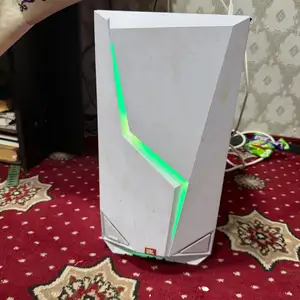 Игровой компьютер, Бобоҷон Ғафуров