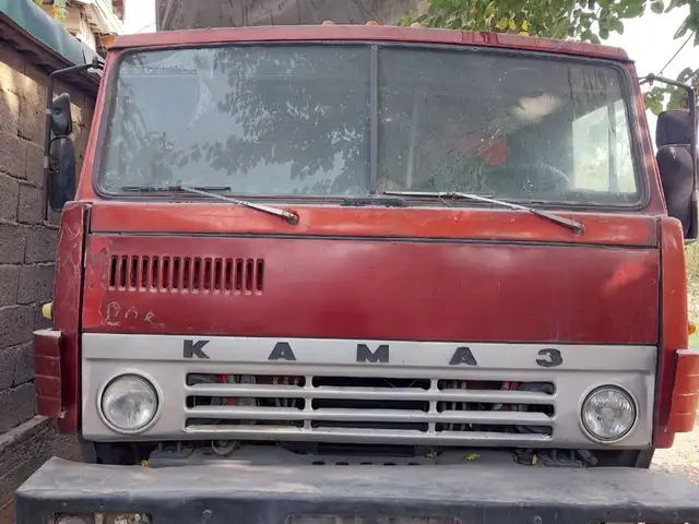 Бортовой грузовик Камаз, Душанбе