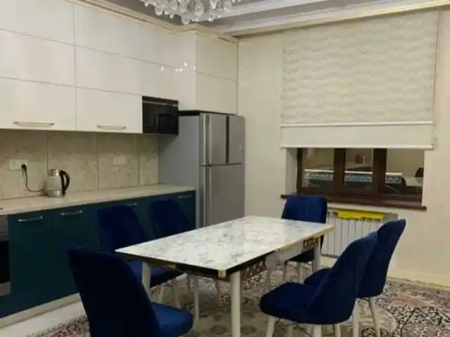 Стол и стулья, Душанбе