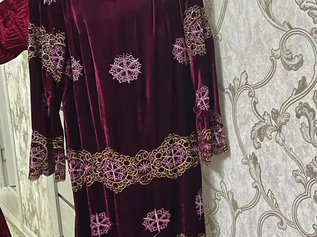 Куртаи милли, Душанбе