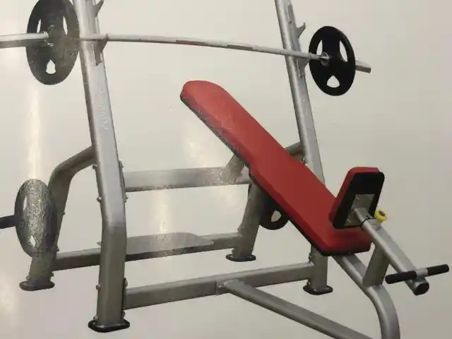 Скамья для жима, Душанбе