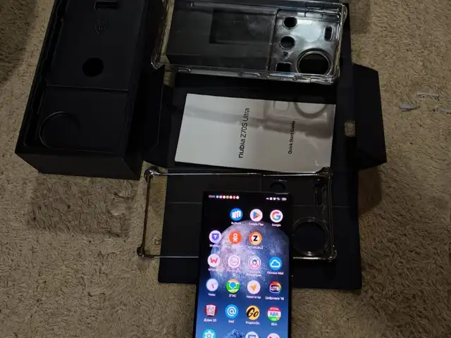 ZTE Nubia Z70S Ultra, Шаҳринав
