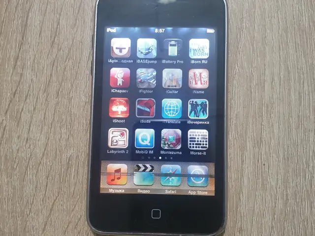 MP3-плеер Apple iPod 32 g, Бохтар (Курган-Тюбе)
