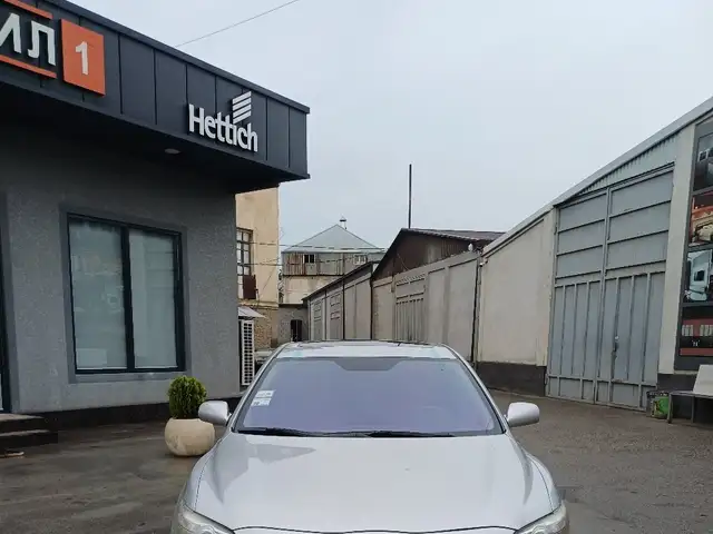 Лобовое стекло анти блик от Toyota Camry, Худжанд