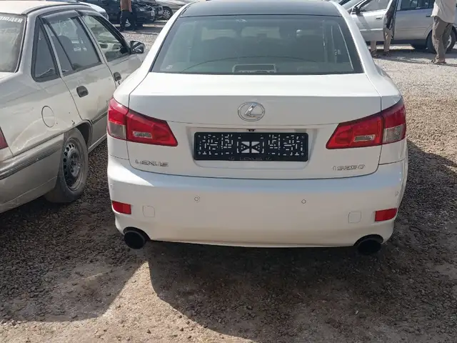 Lexus IS series