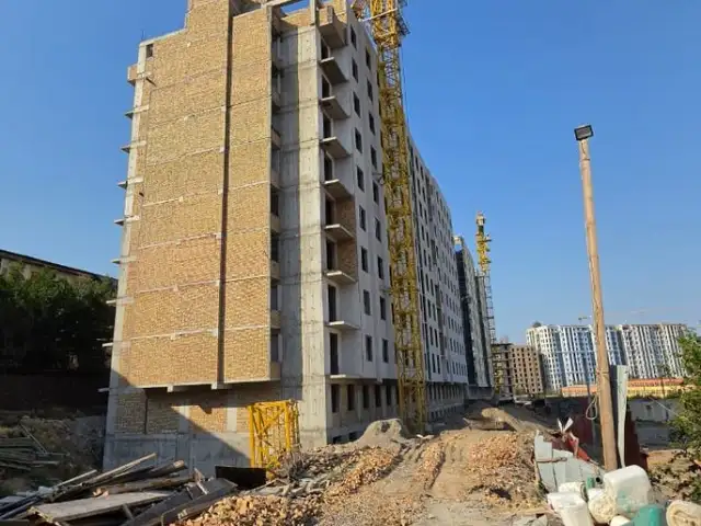 2-комн. квартира, 6 этаж, 73 м², 12-мкр, Хуҷанд