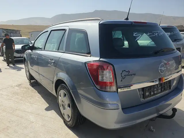 Opel Astra H