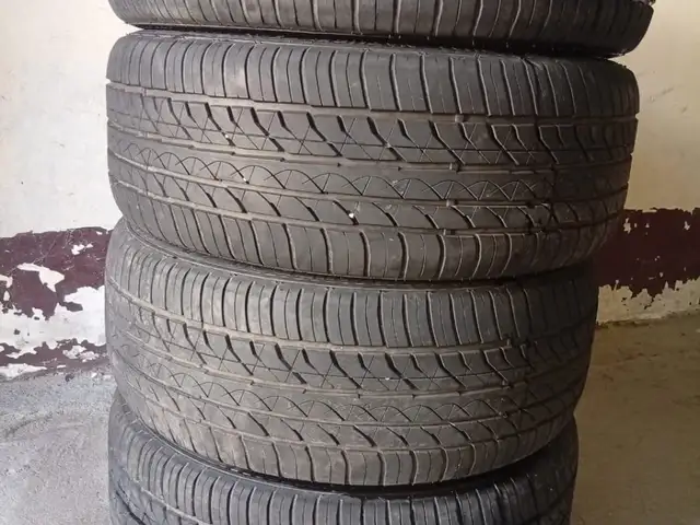 Шины R18, Яван