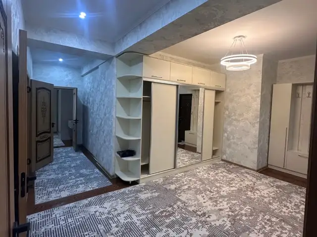 2-комн. квартира, 11 этаж, 110м², Шохмансур, Душанбе
