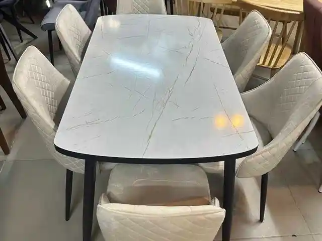 Стол и стулья, Душанбе