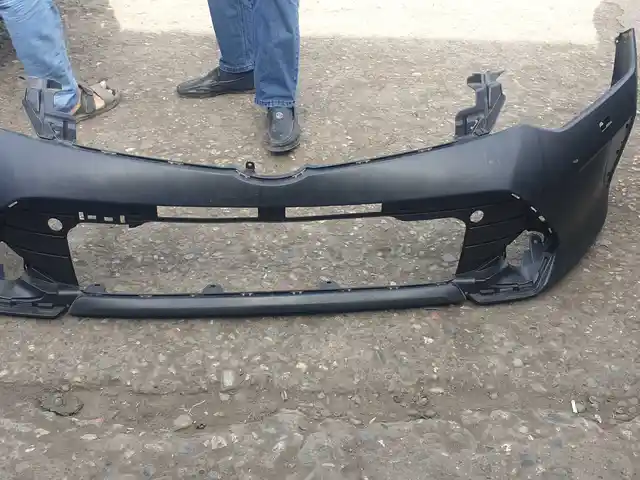 Передний бампер Toyota Camry 5 2015-2017, Душанбе