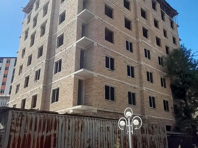 3-комн. квартира, 6 этаж, 87 м², 4 мкр, Турсунзаде