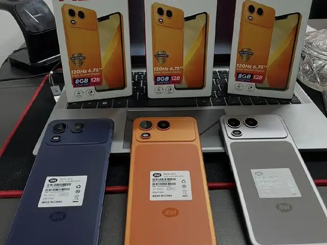 Itel A200 8/64Gb black 2026, Душанбе
