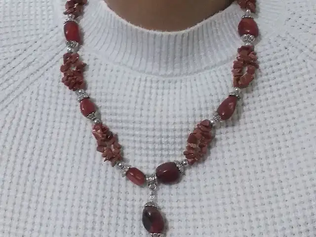 Колье, Душанбе