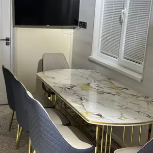 Стол со стульями, Душанбе