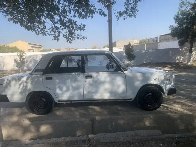 Lada (ВАЗ) 2107
