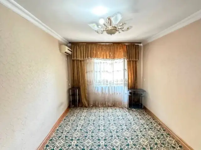 2-комн. квартира, 4 этаж, 45м², Шелкокомбинат, Хуҷанд