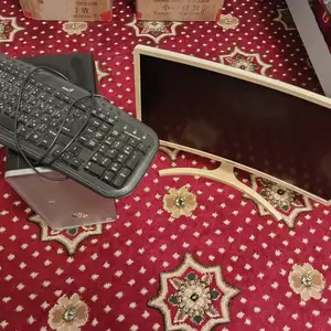 Компьютер монитор и клавиатура в комплекте, Душанбе