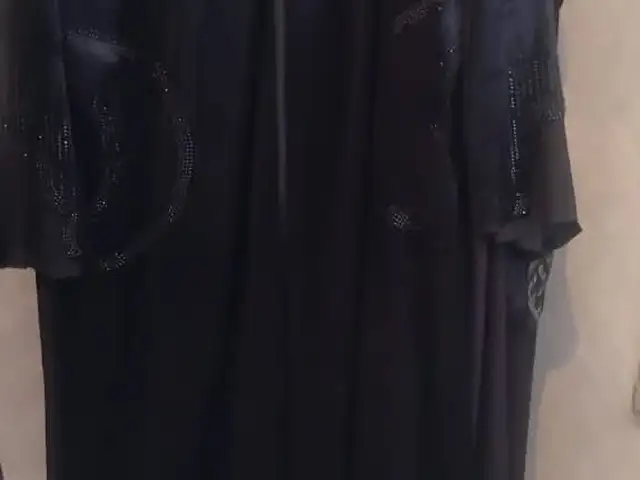 Халат, Душанбе