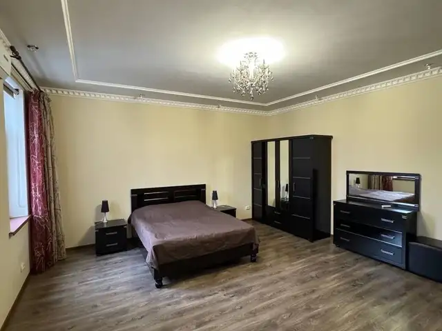 3-комн. квартира, 9 этаж, 120м², Исмоили Сомони , Душанбе