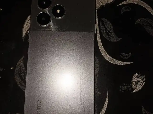 Телефон Realme, Худжанд