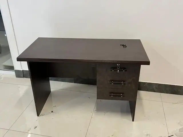 Стол, Душанбе