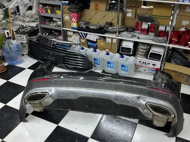 Бампер на Mercedes, Душанбе