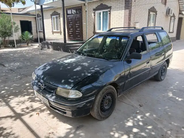 Opel Astra F