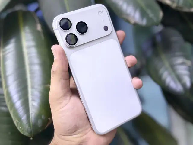 Apple iPhone 17 Pro Max, 512 gb, Silver, Турсунзаде