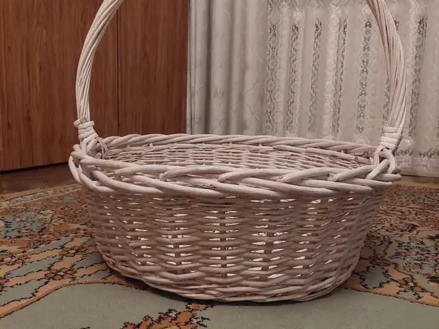 Корзина плетёная, Душанбе