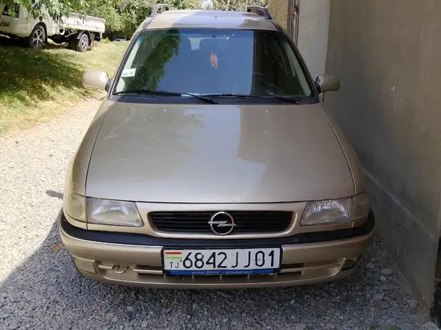 Opel Astra F