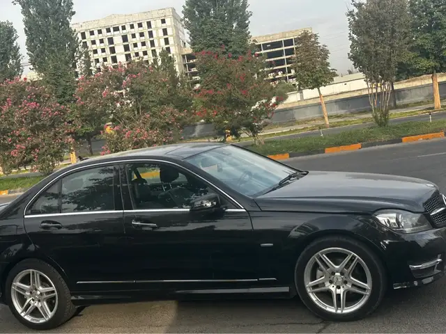 Mercedes-Benz C class