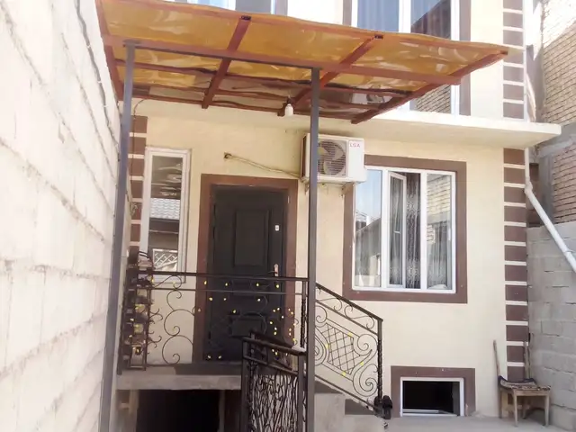 2 этажн. 4-комн. дом, 2 соток, махаллаи Гулбутта, магозаи Дастрас, Душанбе
