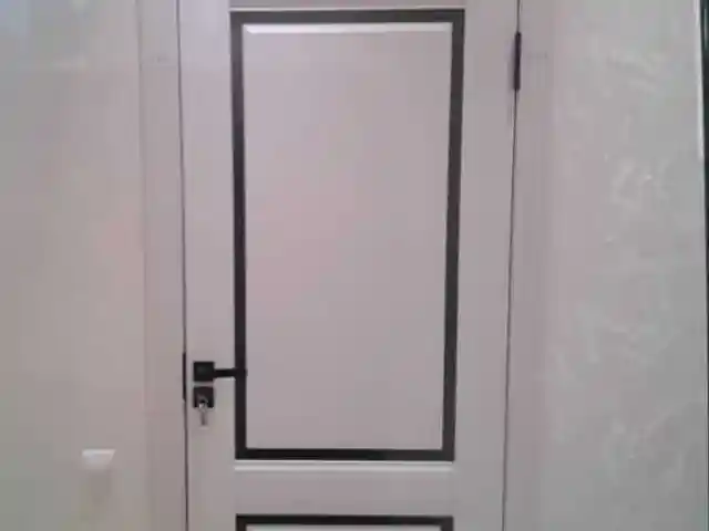 Дверь, Душанбе