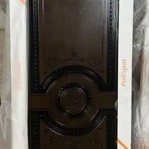 Дверь из Шпона, Душанбе