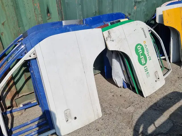 Двери на Daewoo Labo, Худжанд