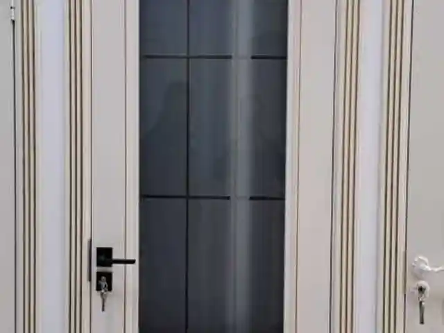 Дверь, Душанбе