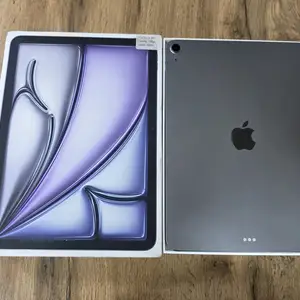 Планшет iPad Air 11-inch M3 Wi-Fi, Душанбе