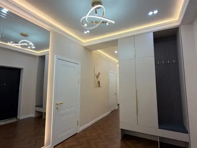 3-комн. квартира, 5 этаж, 78 м², Назди колечи тибби, Вахдат